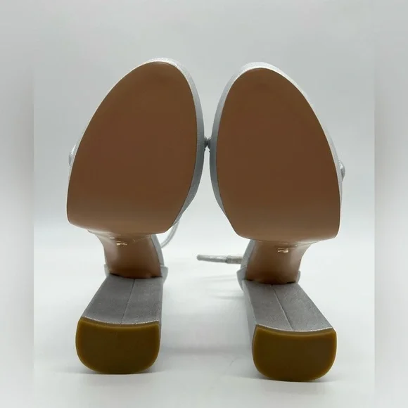 Pelle Moda Silver Metallic Suede Platform Heeled Sandals Size 6.5 New With Box - Picture 10 of 13